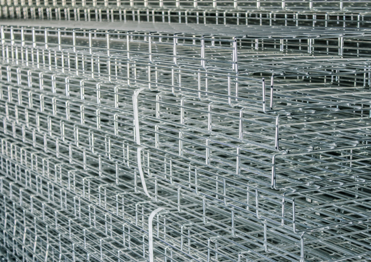 Máng cáp INOX: Giải pháp bảo vệ hệ thống điện bền bỉ và báo giá mới nhất 2 Máng cáp dạng lưới inox 304
