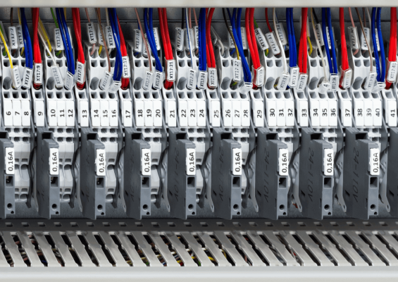 Bộ điều khiển PLC