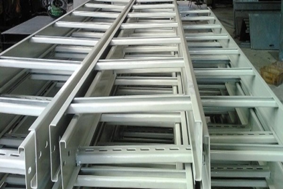 Thang cáp điện