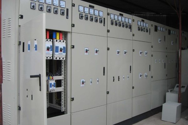 Cung cấp tủ điện phân phối cho nhà xưởng sản xuất