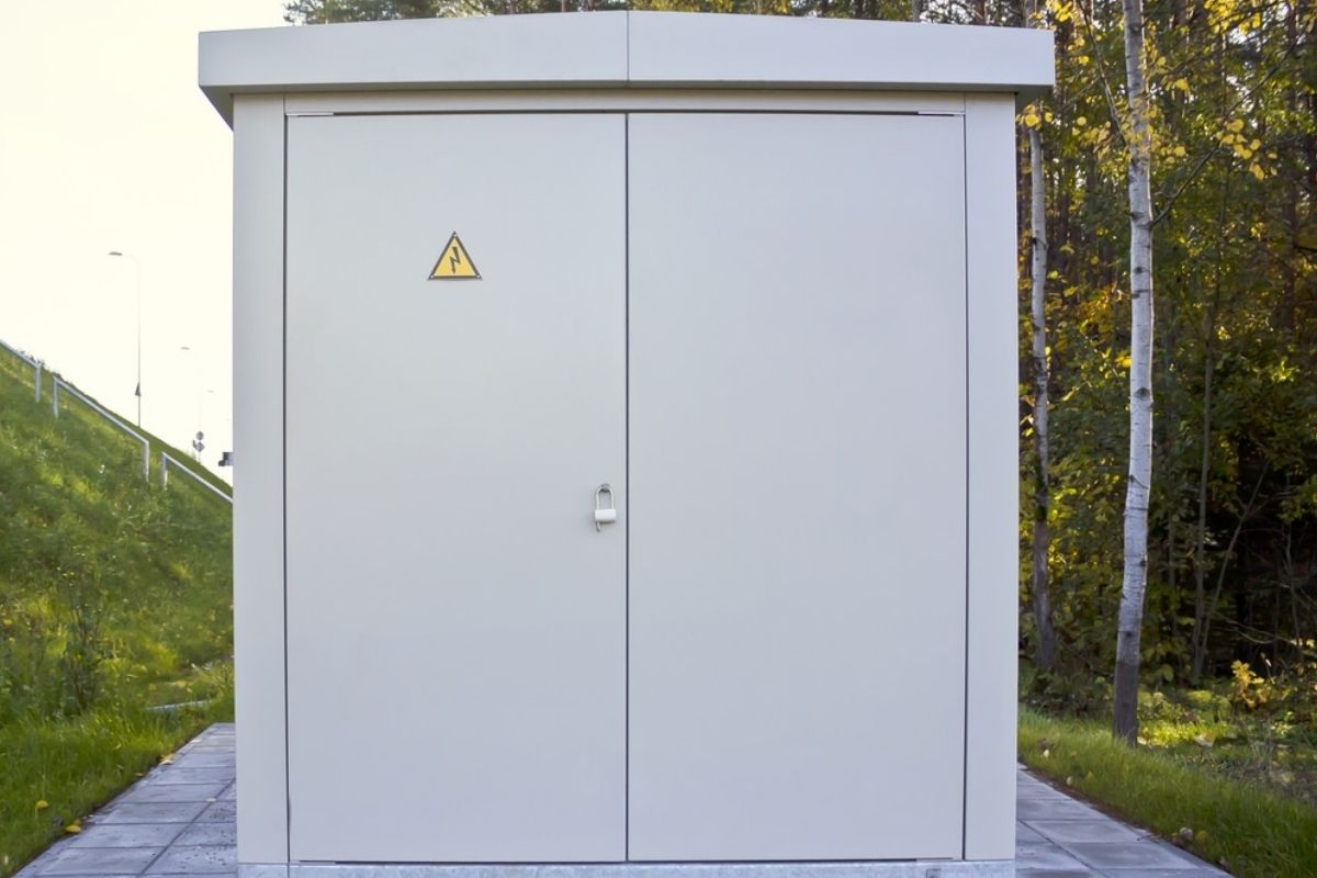 Báo giá tủ điện ngoài trời mới nhất đạt chuẩn IP và tối ưu chi phí 2 Báo giá tủ điện ngoài trời gắn với chất lượng sản phẩm