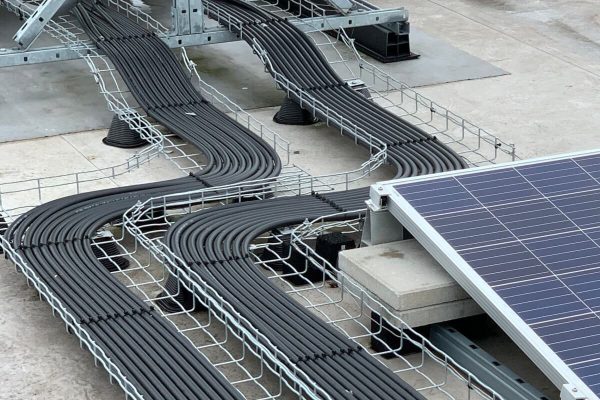 Tủ điện máng cáp bảo vệ hệ thống điện